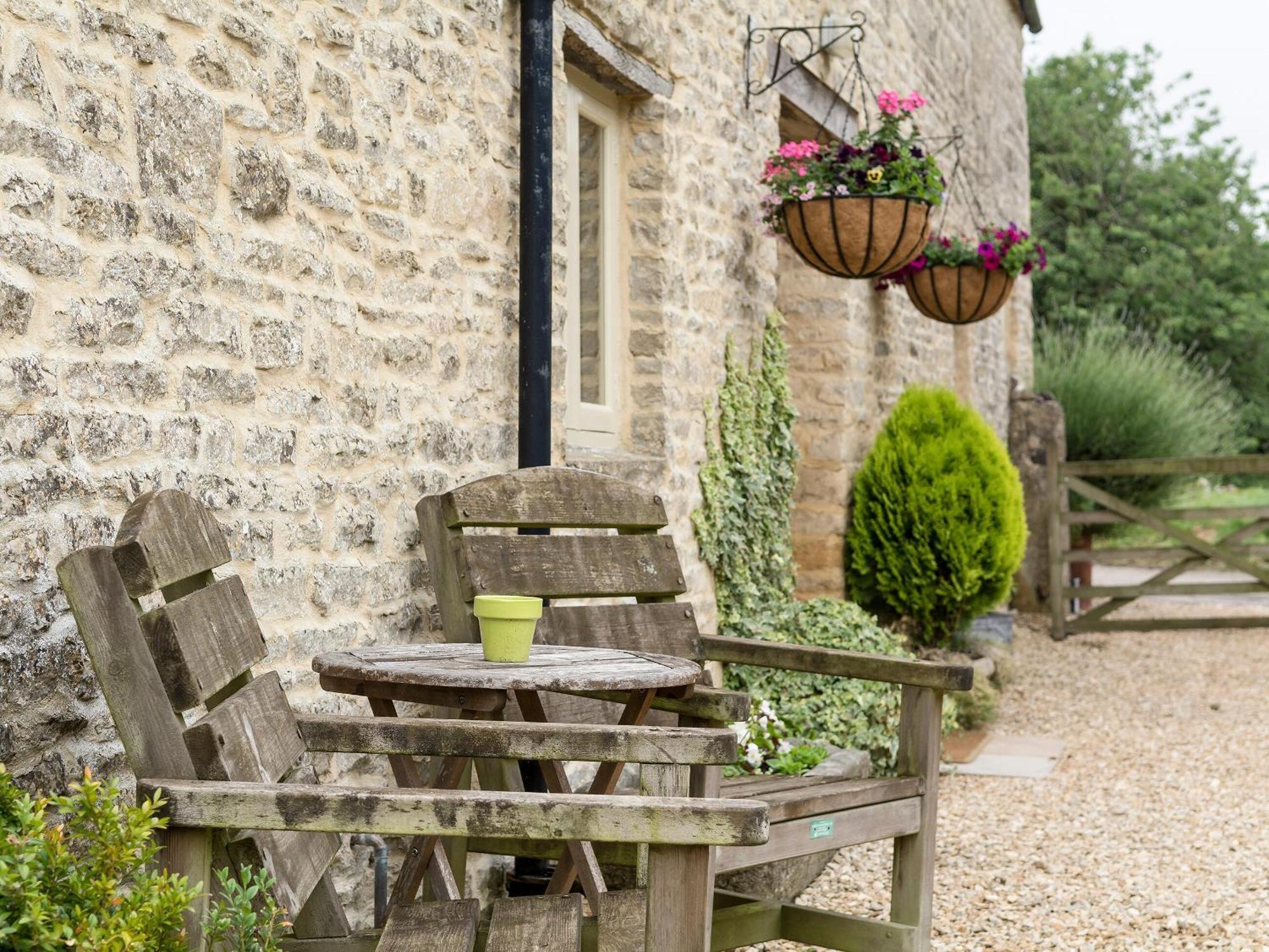 Flowers Barn Daglingworth 외부 사진
